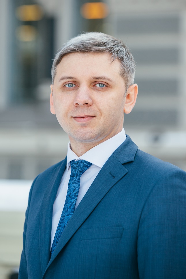 Володимир Баглай2