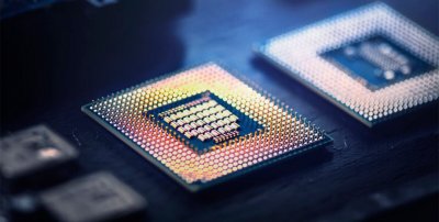 Президент США підписав закон про субсидії на виробництво чипів