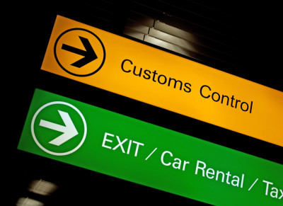 Рада пом’якшила покарання для порушників митних правил