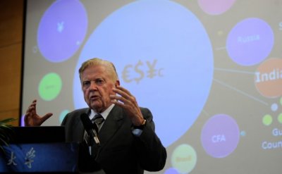 Помер ідейний творець євро Роберт Манделл