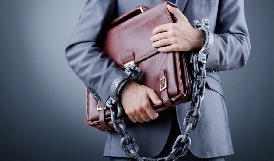 Суд разрешил Ощадбанку ничего не платить «Арктике»