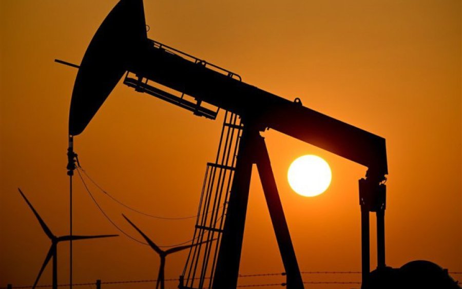 США прагнуть посилити обмеження для продажу російської нафти