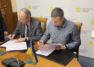 Японія дозволила Україні відтермінувати платежі за кредитами