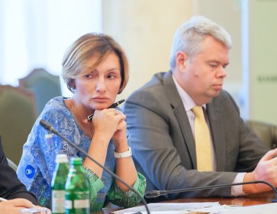 Рожкова та Сологуб позиваються до Ради НБУ через догану та недовіру