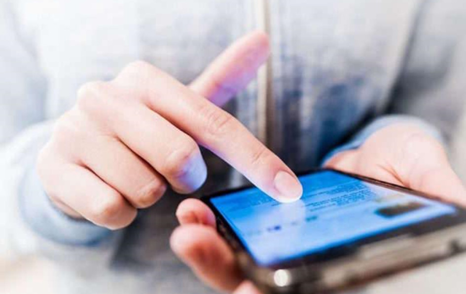 Нацбанк просить полегшити українцям проведення переказів