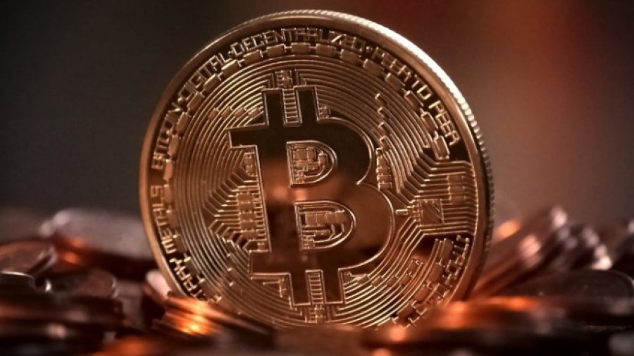 Біткоїн впав у ціні нижче $25 тисяч