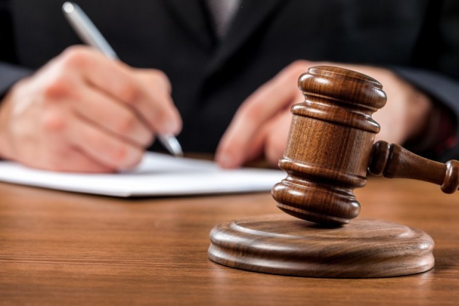 Суд арестовал имущество экс-руководителя Укргазбанка