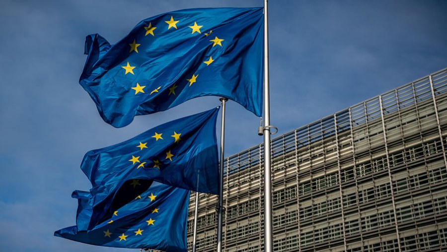 ЄС надає Україні 600 млн євро макрофіну