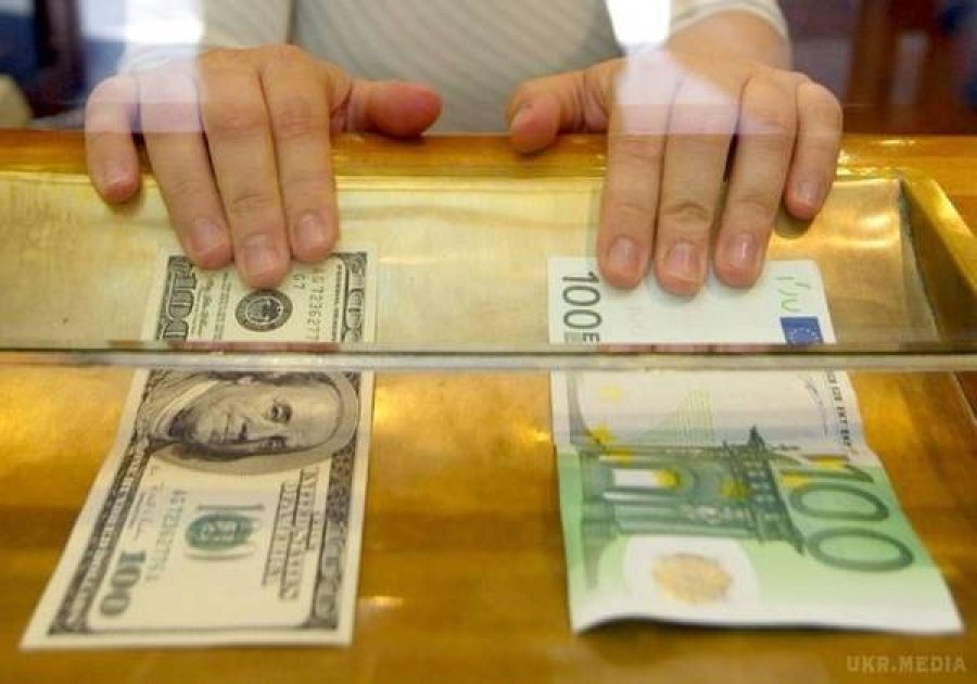 НБУ увеличивает скупку валюты до $20 млн
