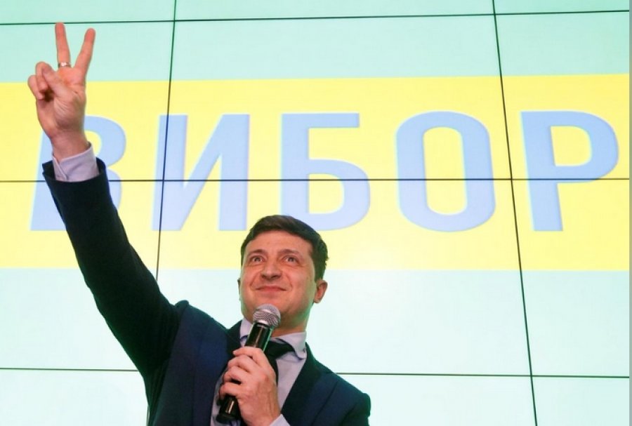 Зеленский убеждает инвесторов, что будет работать по программе МВФ
