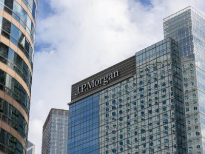 Суд відмовив у розгляді позову J.P. Morgan проти ПриватБанку