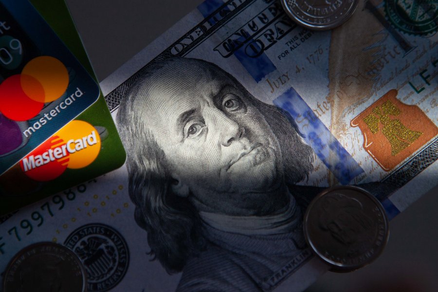 Валютні резерви НБУ скоротилися в травні на $323 млн