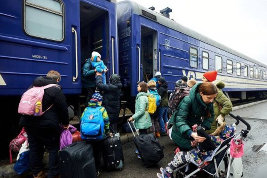 Переселенці в січні отримали 6,2 млрд грн допомоги на проживання