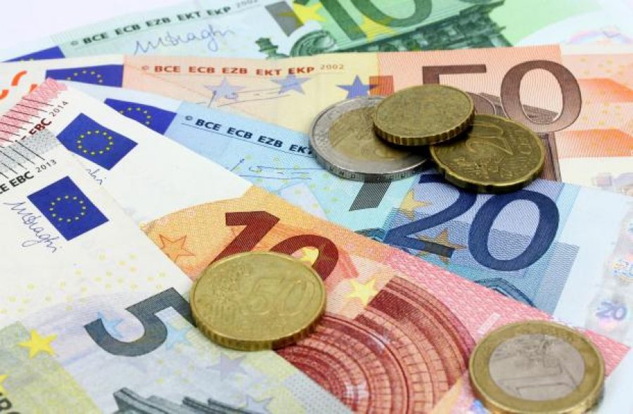 Иран хочет снять 300 млн евро наличными в Германии