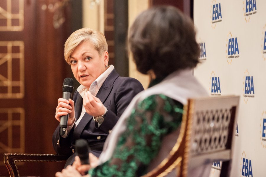 Обнародованы зарплаты Гонтаревой и ее заместителей