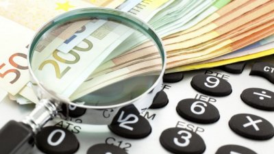 НКЦПФР заборонила торгівлю цінними паперами двох компаній