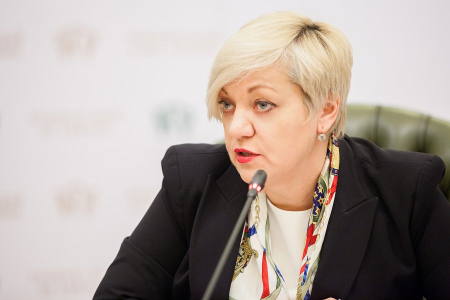 Гонтарева рассчитывает на 4 транша от МВФ