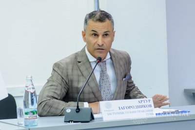 Безготівкові платежі в Україні повинні подешевшати