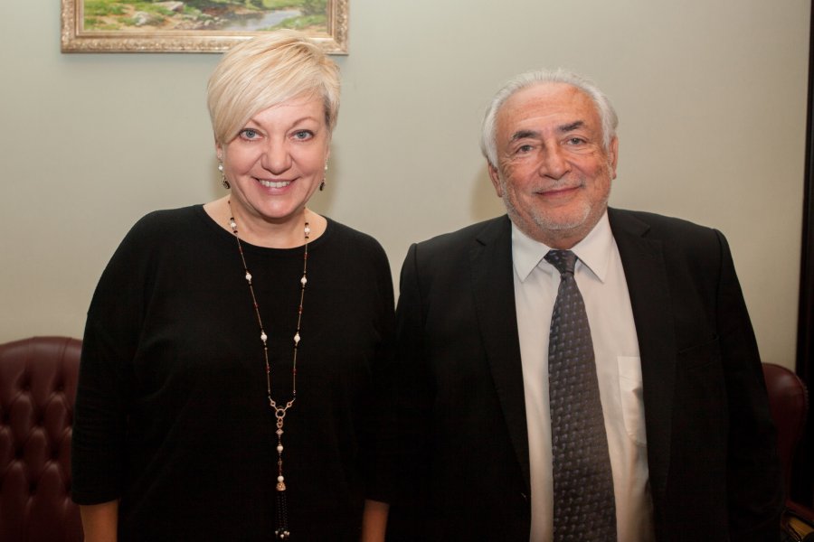 Доминик Стросс-Кан пожаловался в НБУ на депутата БПП