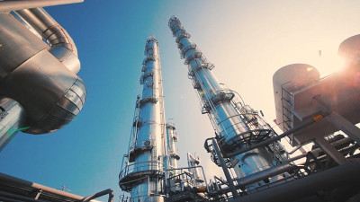 Промисловість України у серпні впала на 6,1%