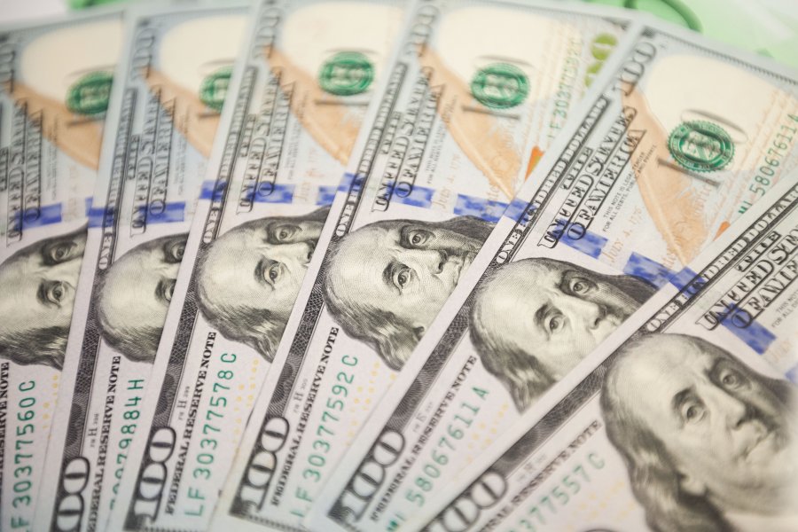 В Минэкономики ожидают $12 млрд переводов украинцев из-за границы