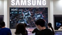 Samsung вбудує сканер відбитків пальців у банківські картки