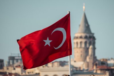 Акції Туреччини стрімко падають