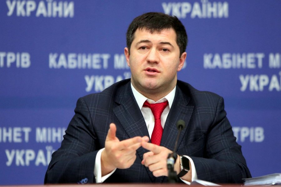 Мінфін загрожує голові ДФС Насірову звільненням – бізнес пояснює, «за що»