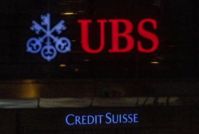 UBS звільнить до 30% співробітників після поглинання Credit Suisse