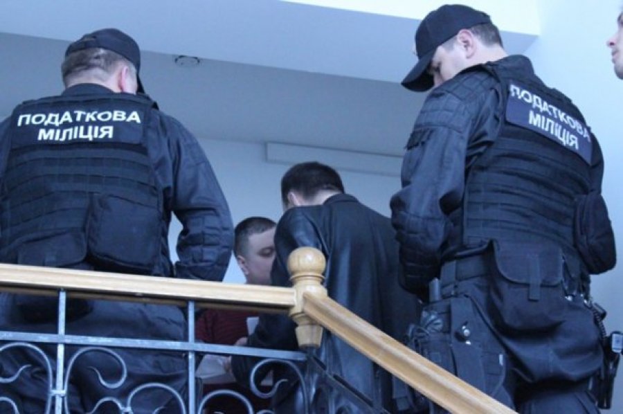 Девять банков отстранят от бюджетных выплат из-за долгов