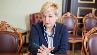 Гонтарева відкидає обвинувачення Медведчука та каже, що вони не на часі