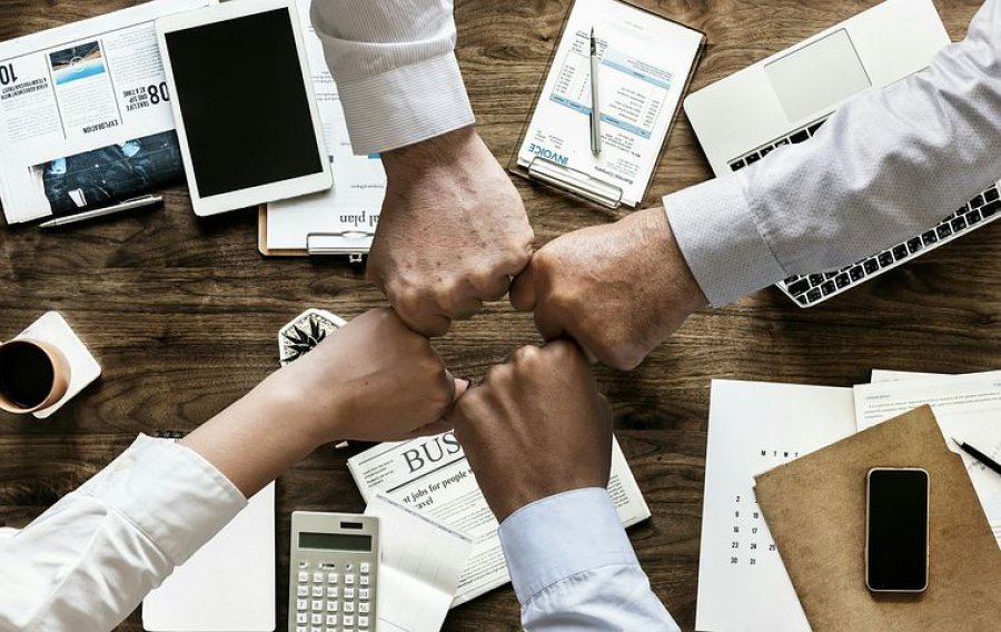 Підприємства відновлюють свою роботу попри війну