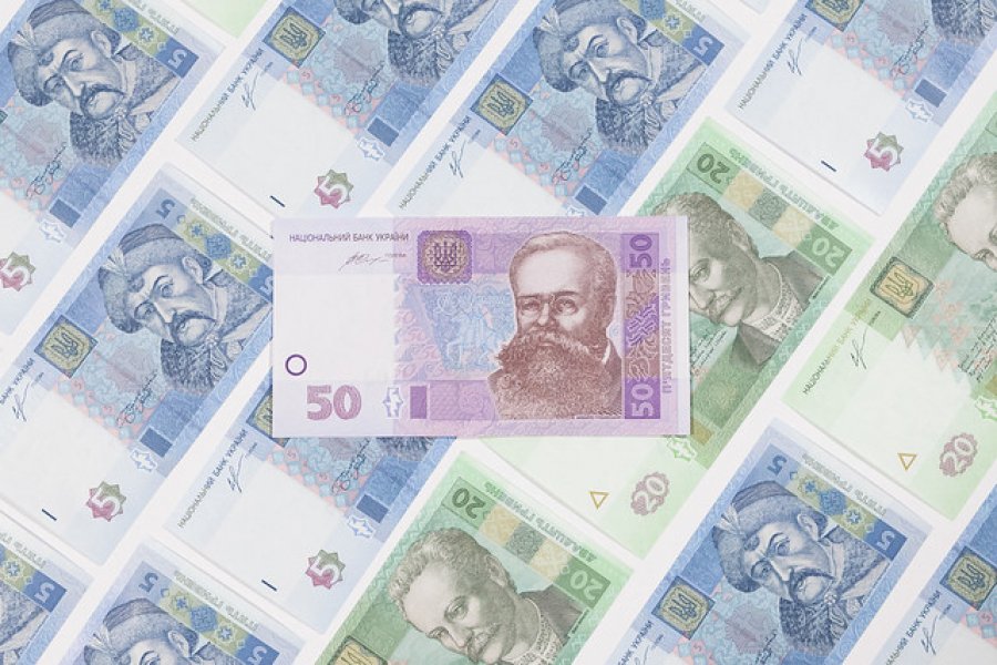 S&P спрогнозировало курс гривны до 2022 года