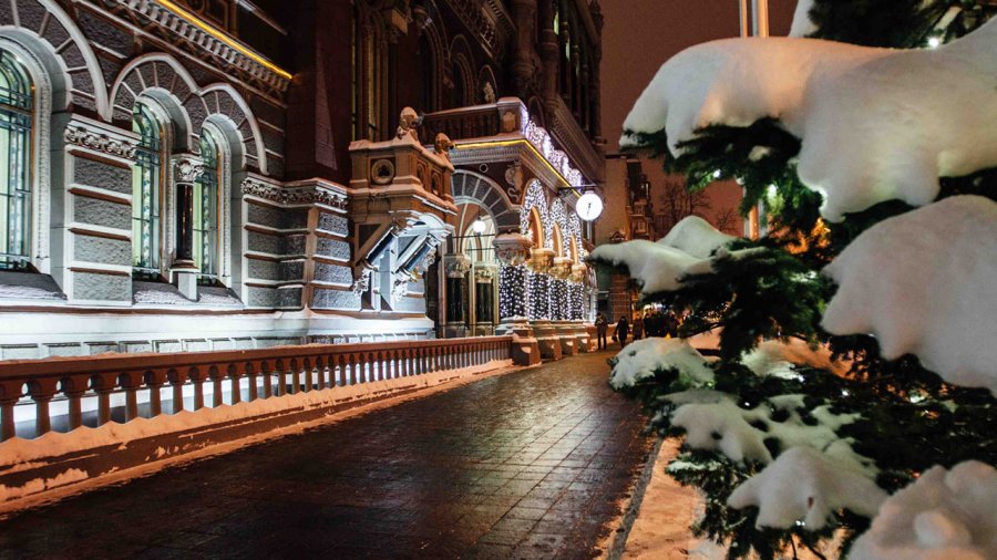 НБУ послабив офіційний курс до 24,12 грн/$