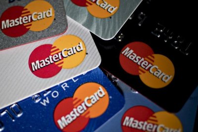 Mastercard припинить випуск карт із магнітною стрічкою
