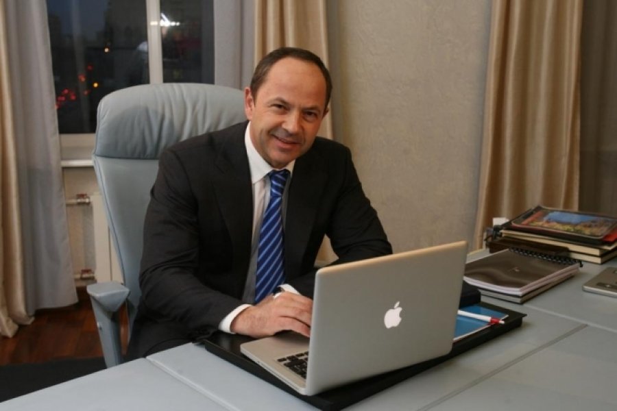 АМКУ разрешил Тигипко купить ВиЭс Банк
