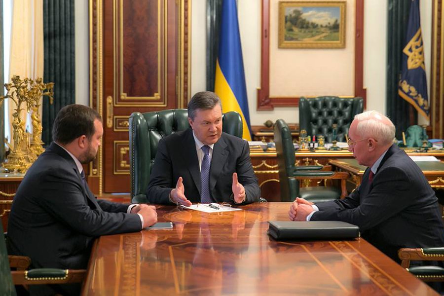 Окружение Януковича причастно к хищению 200 млрд грн