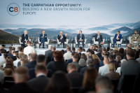 Україна та країни C8 сформували інвестпортфель на €40 млрд
