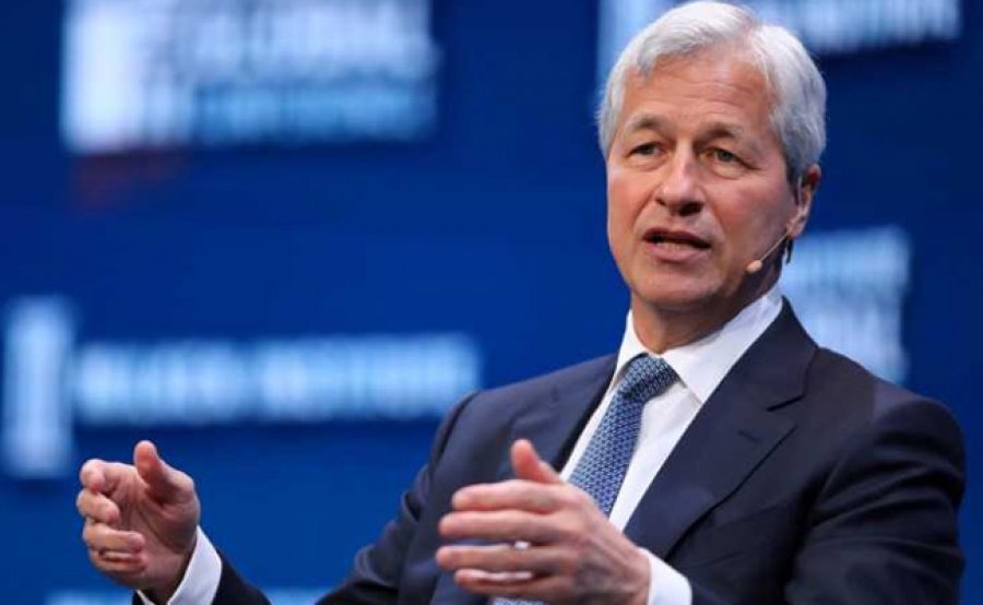 Глава JP Morgan извинился за Bitcoin