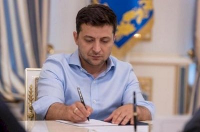 Зеленський підписав закони про підтримку бізнесу