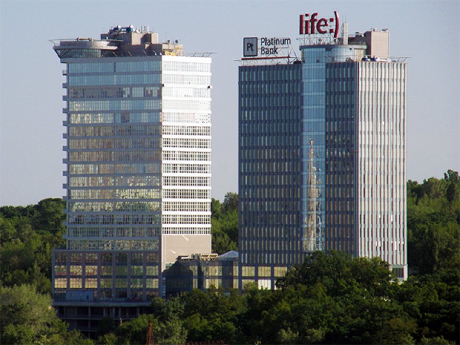 Укрсоцбанк заявляет о рейдерстве в БЦ "Горизонт Парк"