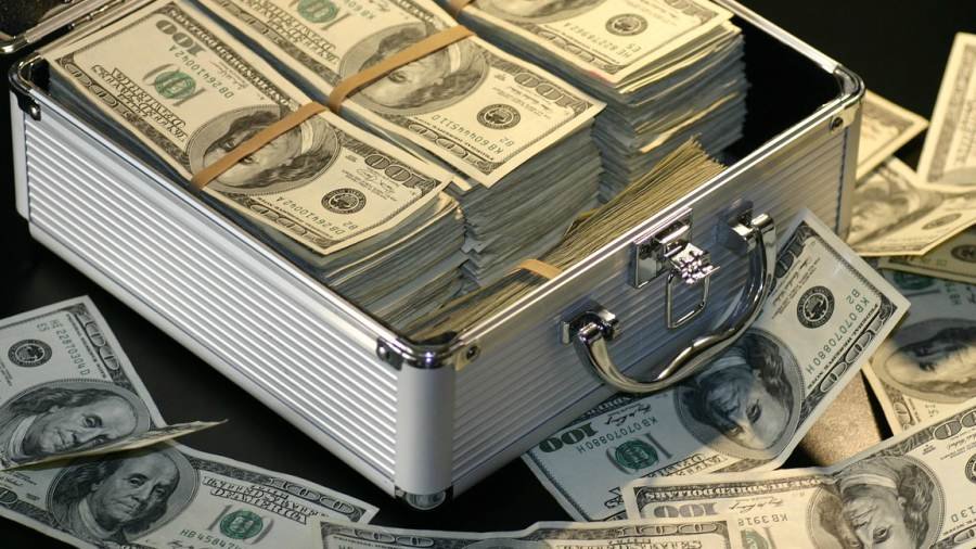 Нацбанк скупил на рынке $75 млн