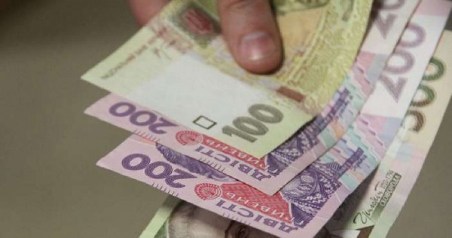 Альфа-банк начал выплаты вкладчикам двух ликвидируемых банков