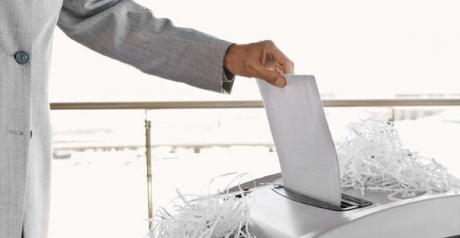 Contact удалила следы взаимодействия с TYME и ПриватБанком