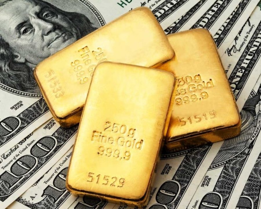 Золотовалютные резервы сократились до $15,4 млрд
