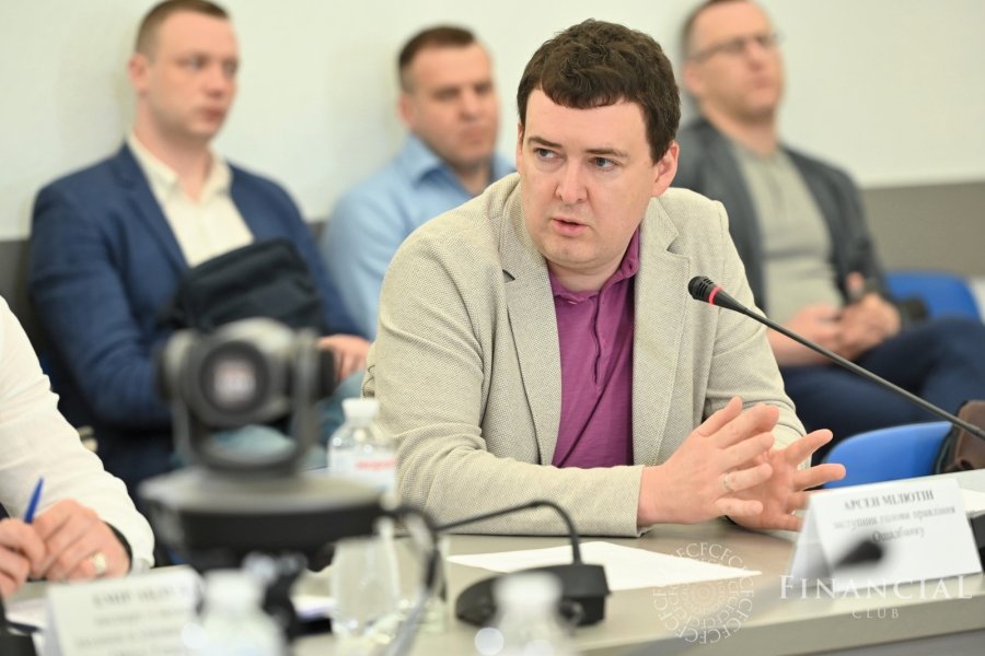 Арсен Мілютін констатує великі платежі до війни від реструктуризованих кейсів