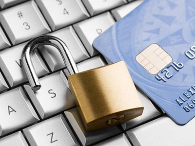 Поліція отримає антиконституційний доступ до банківської таємниці та особистих даних українців