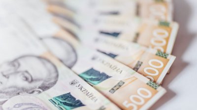 Найбільшим джерелом фінансування бюджету лишається емісія