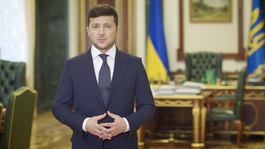 Зеленський переклав на парламент відповідальність за можливий дефолт