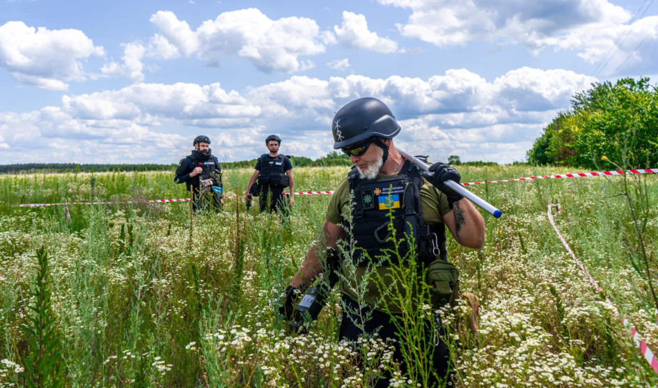 Фото The Nova Ukraine demining NGO